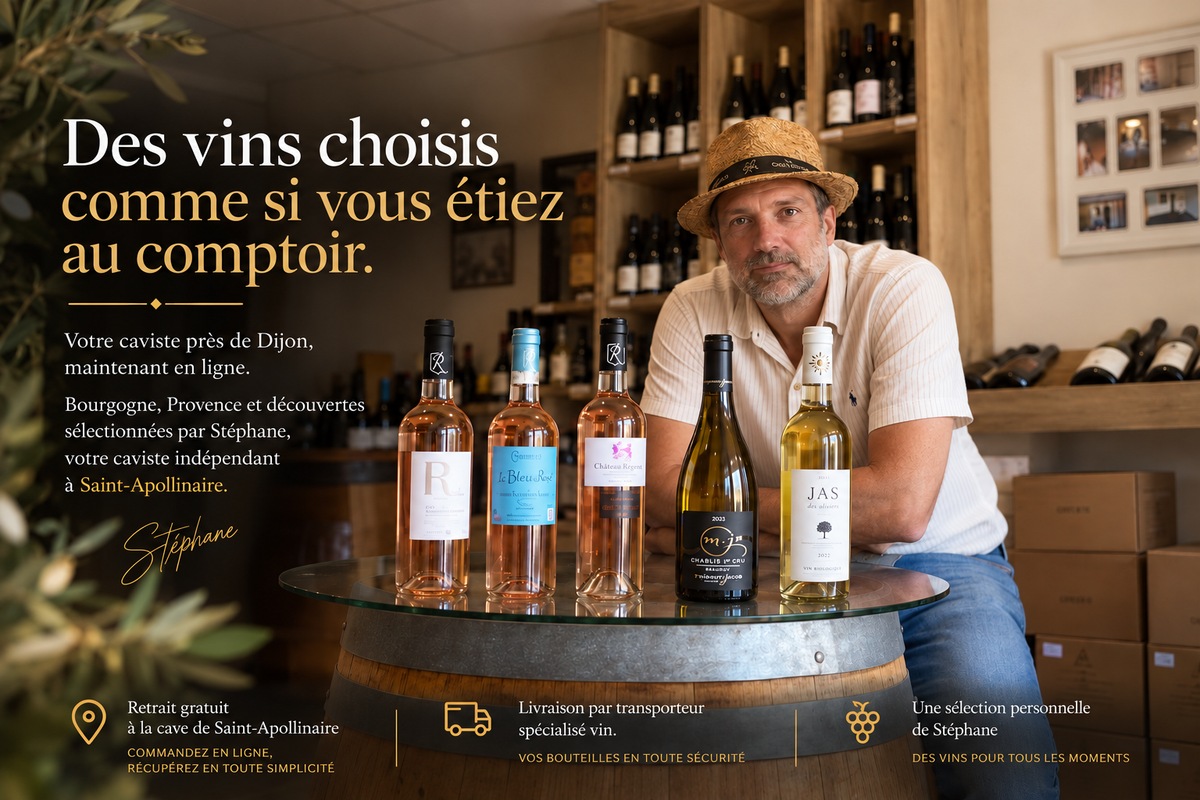 Intérieur de la cave Arômes Vins & Un à Saint-Apollinaire près de Dijon, avec sélection de bouteilles